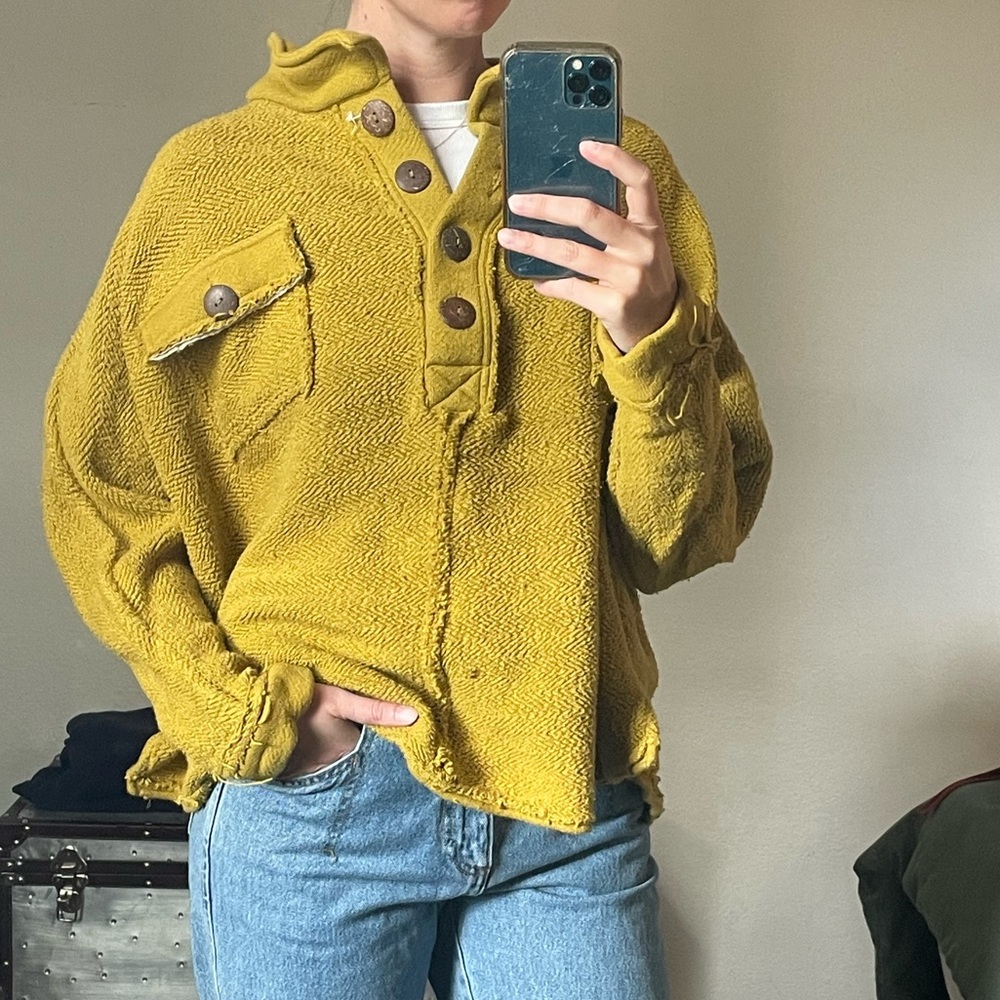 FREE PEOPLE PULLOVER